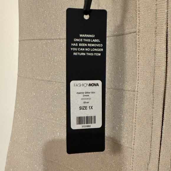 Fashion Nova Strapless Glitter Dress - Picture 6 of 7